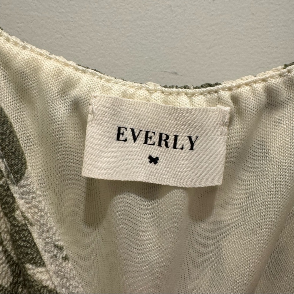 Everly cream and olive green patterned jumpsuit - Picture 5 of 7